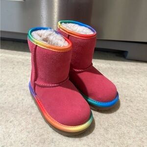 Toddler size 6 UGGS
